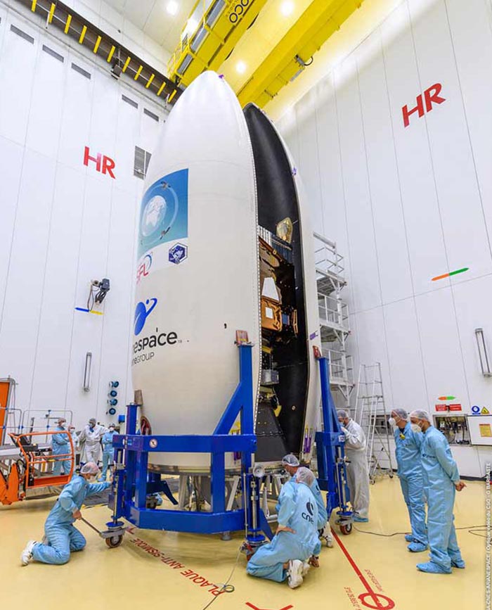  Pléiades Neo encapsulated under Vega’s fairing