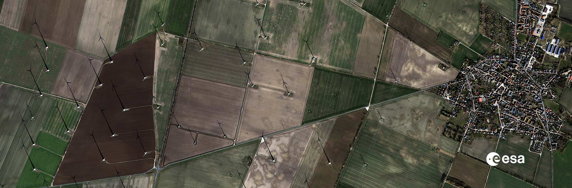 Vision-1 satellite image of windfarms in Bördeland, Germany.