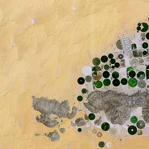 Since 1985, Saudi Arabia has launched a program to install agricultural farms in the desert.