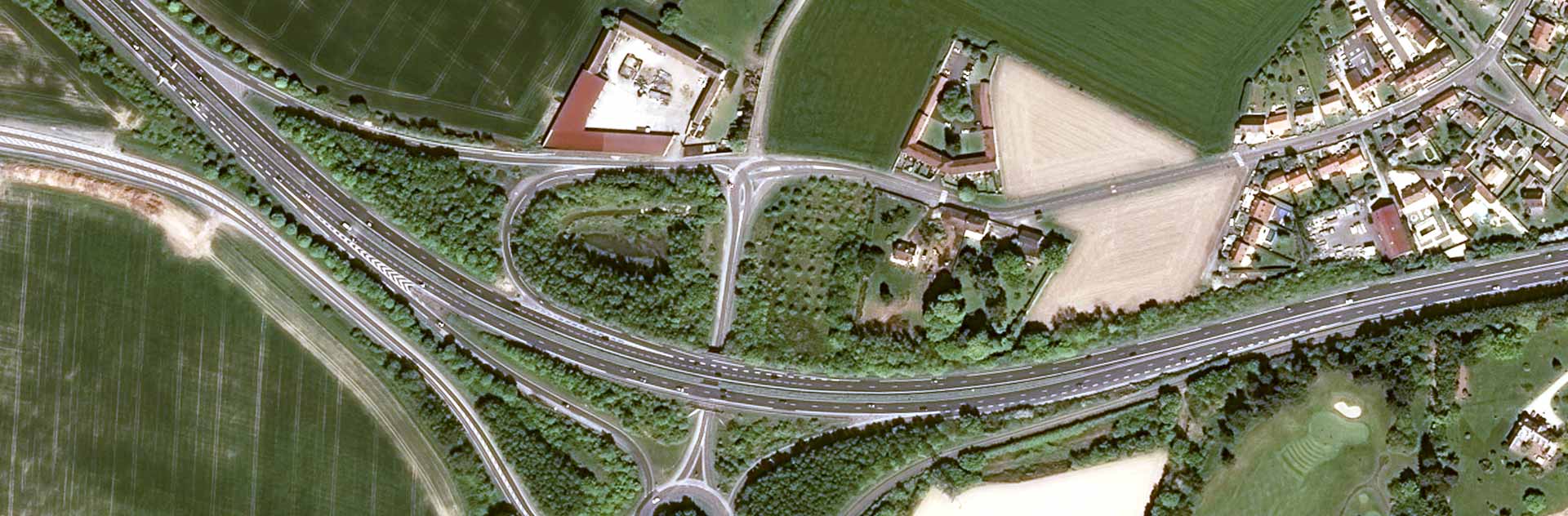 Disaitek:  Fly-tipping and illegal landfills detection using Pléiades Imagery