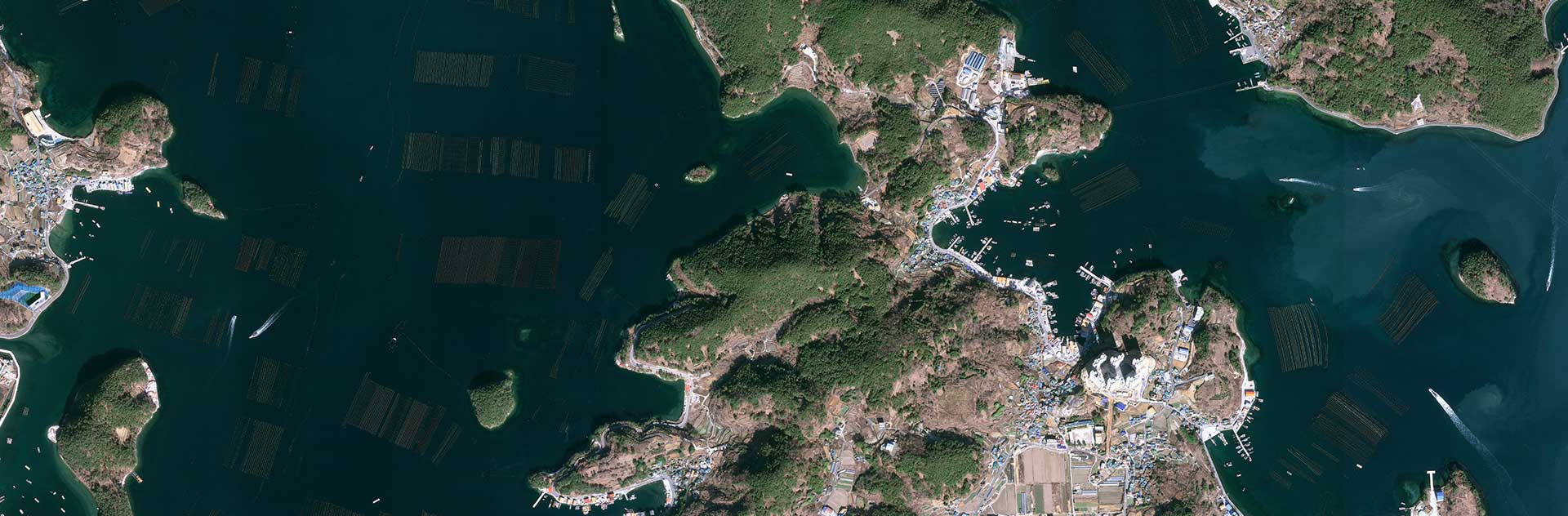 Pléiades Neo -  Tongyeong, South Korea -30cm resolution