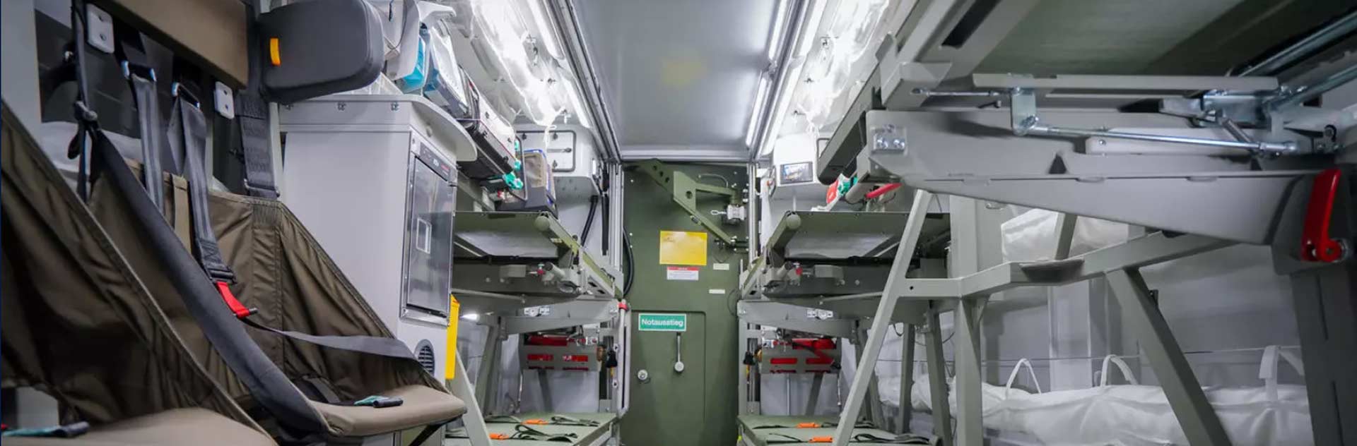 Airbus Defence and Space - Protected-wounded transport containers (GVTC)
