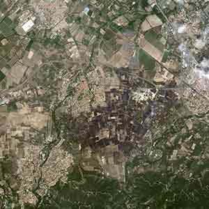 Pléiades Neo, satellite, Pyrenees-orientales, drought