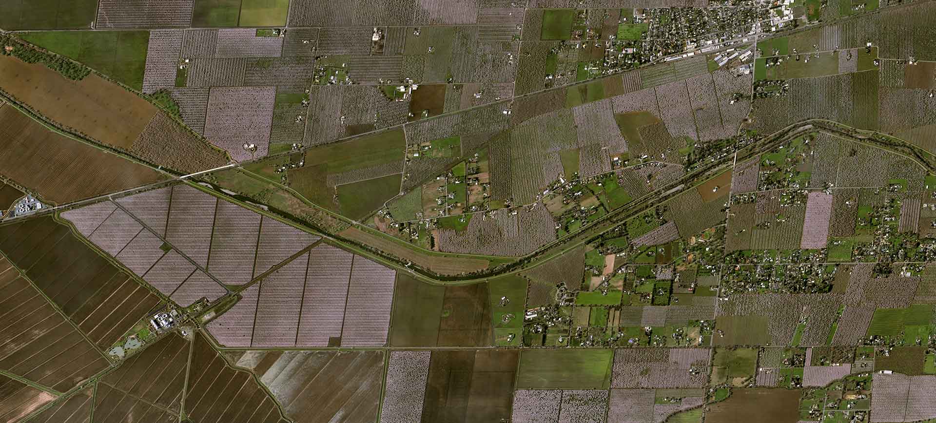 Pléiades Neo image satellite - California, Durham - 30cm resolution